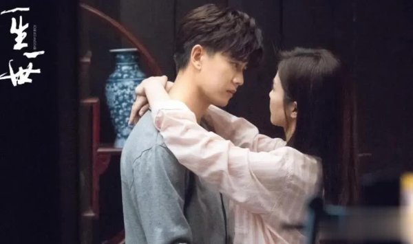 宏琳优配 《一生一世》糖里藏刀？刀刀扎向周生辰，快来一探究竟！